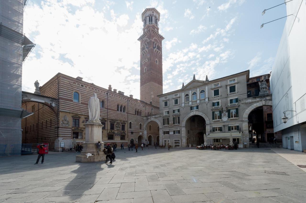 Domus Nova Palace - Italian Homing Werona Zewnętrze zdjęcie