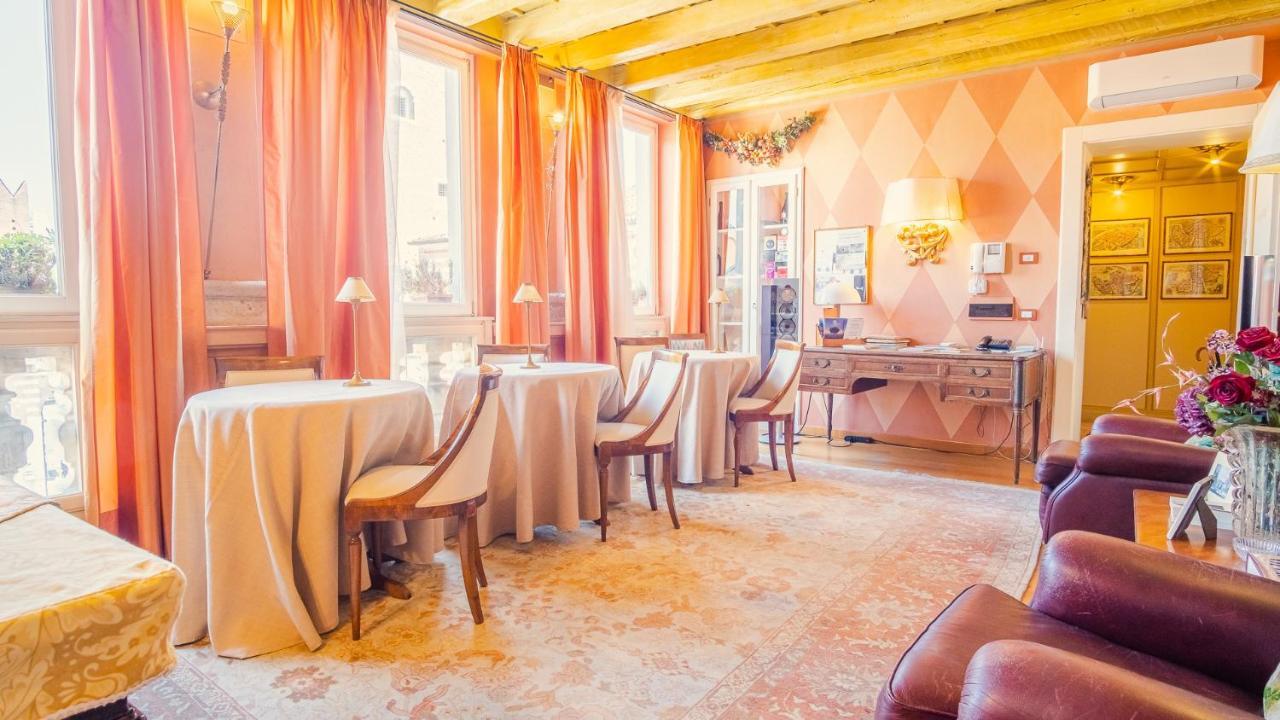 Domus Nova Palace - Italian Homing Werona Zewnętrze zdjęcie